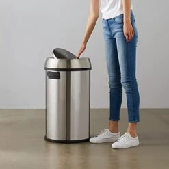 Amazon Basics Round Stainless Steel Trash Can With Swing Lid - 65 Liter -Brabantia Shop 41DOX6Q9V5L