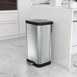 Glad Stainless Steel Step Trash Can With Clorox Odor Protection | Large Metal Kitchen Garbage Bin With Soft Close Lid, Foot Pedal And Waste Bag Roll Holder, 20 Gallon, Stainless -Brabantia Shop 41EYj4i76iL