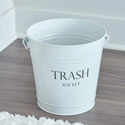 IDesign Metal Pail Trash Can For Bathroom, Bedroom, Home Office, Dorm, 10.75" X 10.75" X 10.5", White Finish With Vintage Black Lettering -Brabantia Shop 41Lvsmi3PcL