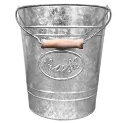 Autumn Alley Farmhouse Bathroom Trash Can - Rustic Galvanized Trash Can Bucket With Wooden Handle For Rustic Bathroom, Farmhouse Kitchen, Country Home Décor, 7 Liters, Galvanized Grey