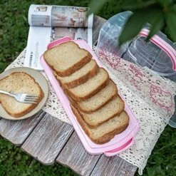 CHEFMADE Hello Kitty Portable Bread Box With Handle, 13 Inch Loaf Cake Storage Container Box For Storing Banana Bread, Pumpkin Bread (Pink) -Brabantia Shop 61k6OJTtSfL